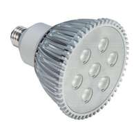17 Watt - 850 Lumens 6500K - 40&amp;deg; Flood 75+ CRI - Non-Dimmable PAR38 LED Satco Lighting